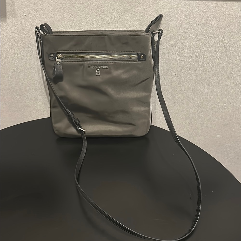 Michael Kors Olive Green Crossbody Bag with Slim Profile and Zipper Closure